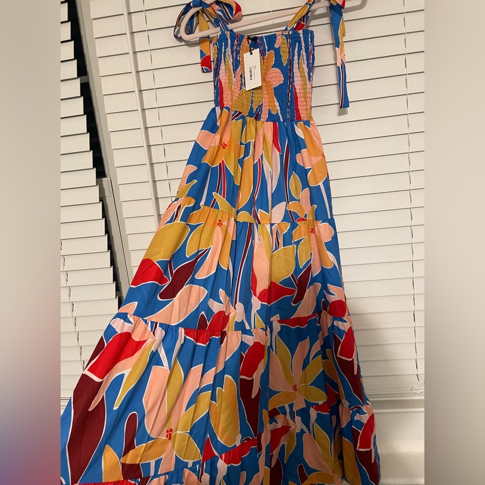 Floral Maxi Dress (small) Never Worn (tag included) - Picture 6 of 7